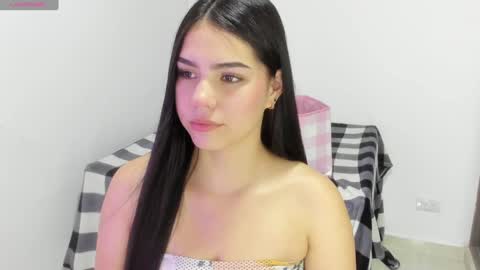 Natalia online show from 8, 2, 2025