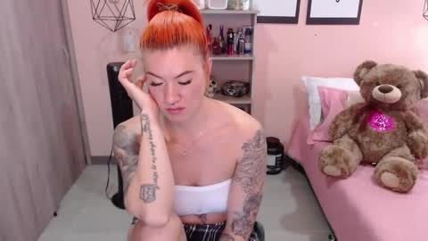 Snapshot of natasha_woo chatting on 31, 1, 2025 Nat online show from 31, 1, 2025