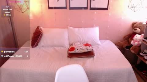 Nat online show from 17, 12, 2025