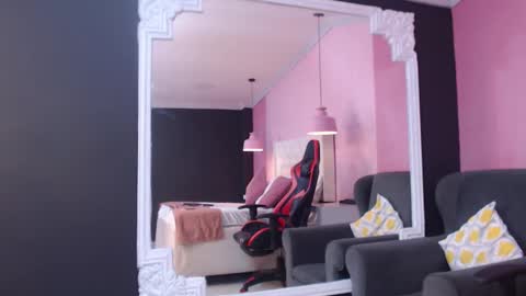 natashabrinkley online show from 25, 9, 2025