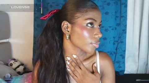 Snapshot of natashaegnath_ chatting on 7, 11, 2025 Natasha online show from 7, 11, 2025