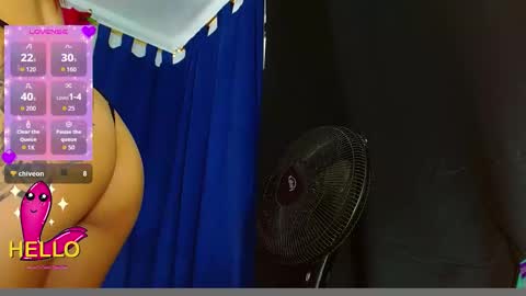 Snapshot of natashakissess chatting on 5, 12, 2025 NatashaKissess online show from 5, 12, 2025