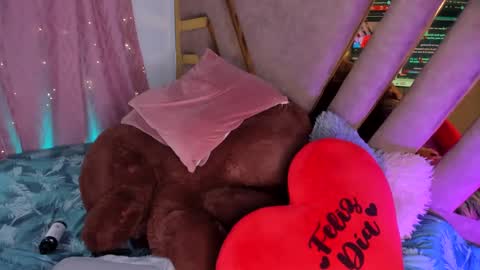 Natasha online show from 16, 2, 2025