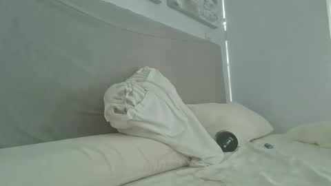 ownedbythw bestgoddess online show from 16, 7, 2026