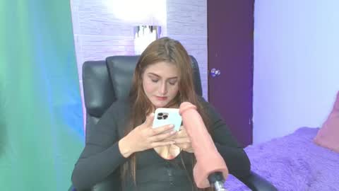   online show from 25, 9, 2025