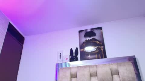   online show from 6, 2, 2026