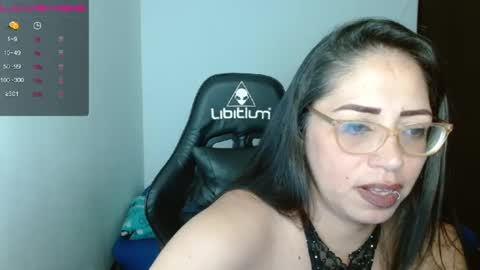 Snapshot of natashasmithe chatting on 28, 1, 2025 Natasha Smithe online show from 28, 1, 2025
