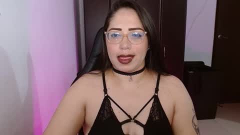 Snapshot of natashasmithe chatting on 27, 9, 2025 Natasha Smithe online show from 27, 9, 2025