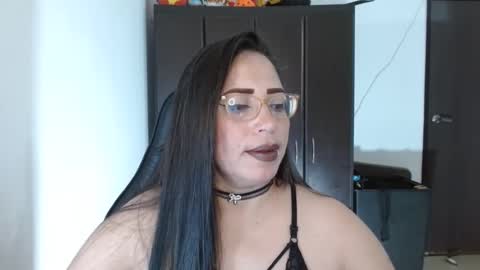 Snapshot of natashasmithe chatting on 9, 10, 2025 Natasha Smithe online show from 9, 10, 2025