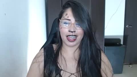 Snapshot of natashasmithe chatting on 31, 10, 2025 Natasha Smithe online show from 31, 10, 2025