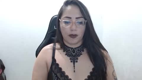 Natasha Smithe  online show from 11, 11, 2025