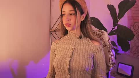 Natasha Independent model online show from 16, 5, 2026