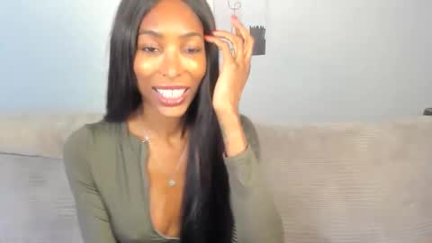 Natassia Dreams online show from 4, 5, 2026