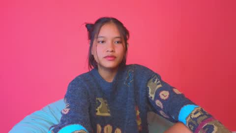 Natcha C online show from 2, 12, 2024