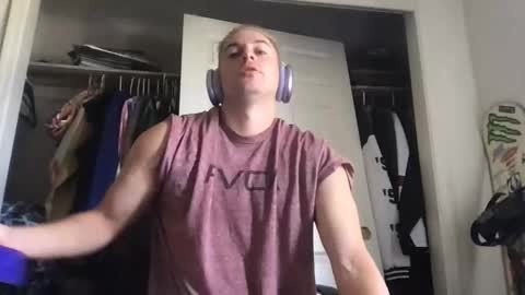 natetheexplorer online show from 20, 5, 2026