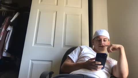 Snapshot of natetheexplorer chatting on 3, 7, 2026 natetheexplorer online show from 3, 7, 2026