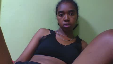 Snapshot of nathaaldy chatting on 22, 10, 2025 nathaaldy online show from 22, 10, 2025