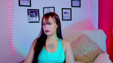 Nathalia Ramirez online show from 13, 6, 2026