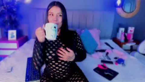 Snapshot of nathalia_stone_ chatting on 2, 7, 2026 nathalia stone online show from 2, 7, 2026