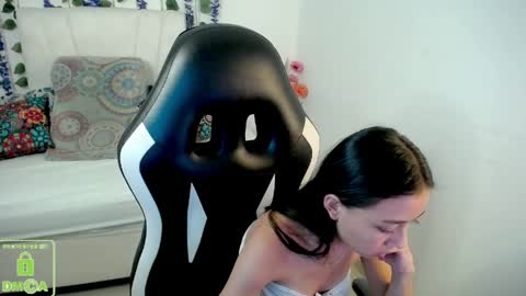 nathaliasweet_1_ online show from 29, 4, 2026