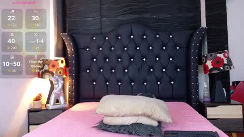 nathaliaz online show from 1, 10, 2025