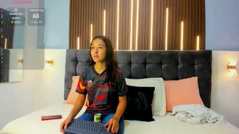 ... Nathaly ... online show from 14, 10, 2025