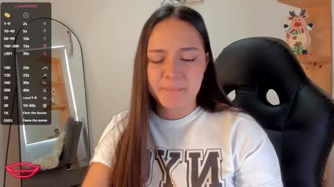 nathalyxx_ online show from 13, 12, 2024
