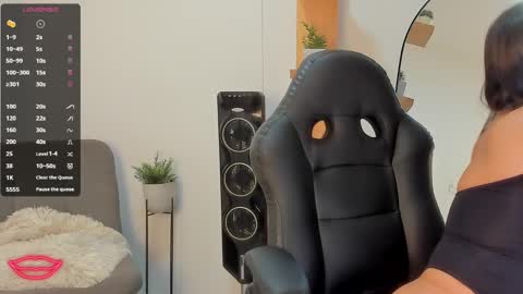 nathalyxx_ online show from 23, 1, 2025