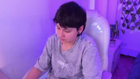 Snapshot of nathalyy_ds chatting on 7, 4, 2026 nathalyy_ds online show from 7, 4, 2026