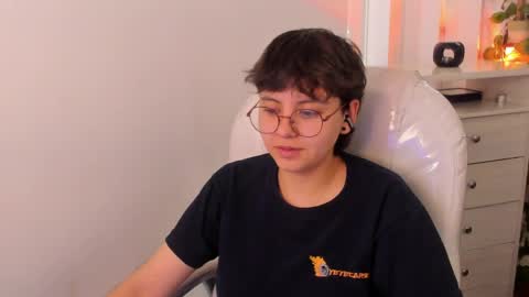 nathalyy_ds online show from 6, 5, 2026