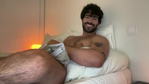 Nathaniel online show from 25, 4, 2026