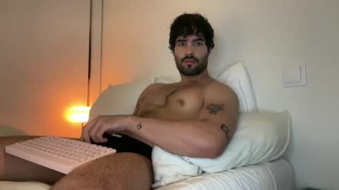 Nathaniel online show from 29, 4, 2026