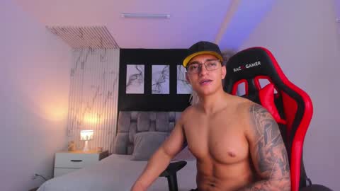 nathan_gross online show from 13, 2, 2025