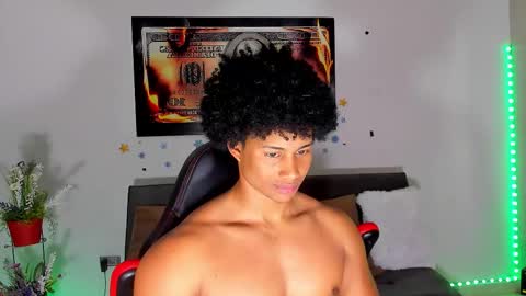 Snapshot of nathan_sexy247 chatting on 19, 2, 2026 Nathan online show from 19, 2, 2026