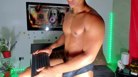 Snapshot of nathan_sexy247 chatting on 2, 4, 2026 Nathan online show from 2, 4, 2026