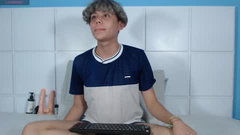 nathanbell1 online show from 16, 9, 2025