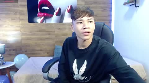 Snapshot of nathanclay chatting on 9, 10, 2025 nathanclay online show from 9, 10, 2025