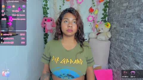 Snapshot of nathasha_jhonsom_ chatting on 5, 2, 2025 Naty online show from 5, 2, 2025