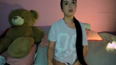 Snapshot of nathy_8 chatting on 20, 2, 2025 Nathalia online show from 20, 2, 2025