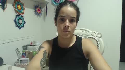 Snapshot of nathy_rock chatting on 2, 11, 2025 Nathalia online show from 2, 11, 2025