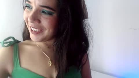 Snapshot of nathy_rock chatting on 5, 11, 2025 Nathalia online show from 5, 11, 2025