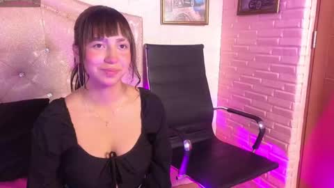 Snapshot of nathytorres chatting on 19, 2, 2025 Natalia Torres online show from 19, 2, 2025