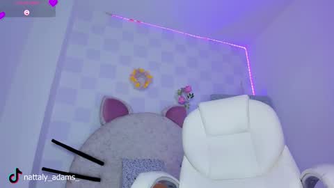 Snapshot of nattaly_adams_ chatting on 17, 10, 2025 Naty online show from 17, 10, 2025