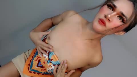 Nathalie smith online show from 12, 5, 2026