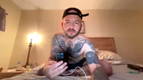 Snapshot of natti_daddy chatting on 15, 4, 2026 Nattidaddy online show from 15, 4, 2026