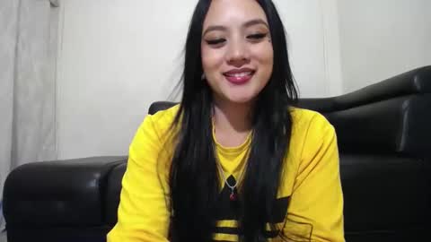 Snapshot of nattyhott chatting on 23, 10, 2025 Natty online show from 23, 10, 2025