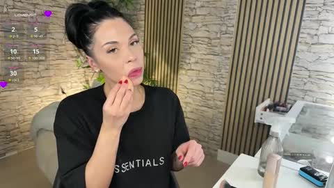 NATTY FIERROS online show from 15, 2, 2026