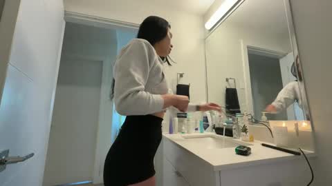 NATTY FIERROS online show from 25, 2, 2026