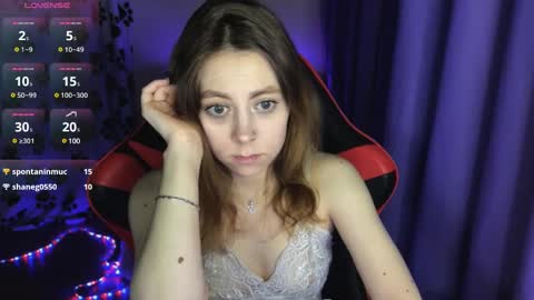 natural_babe666 online show from 18, 12, 2024