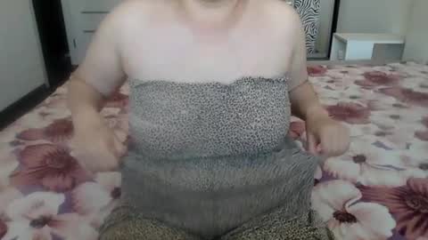 Snapshot of natural_beauty201 chatting on 28, 6, 2026 Penelopa369 online show from 28, 6, 2026
